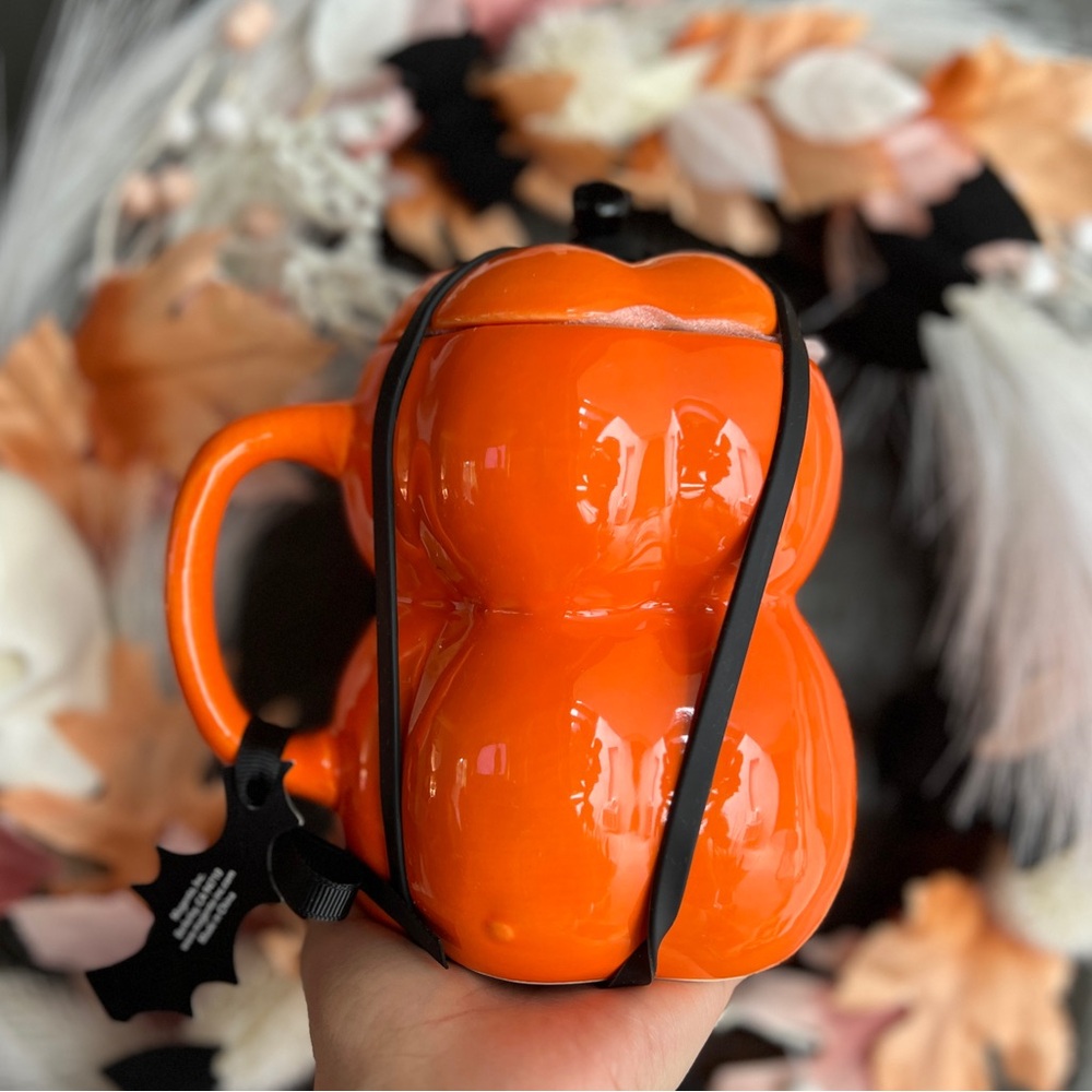 ✨NEW🎃RARE Rae Dunn 2024 Orange Pumpkin Boo Mug🖤 - Picture 6 of 9
